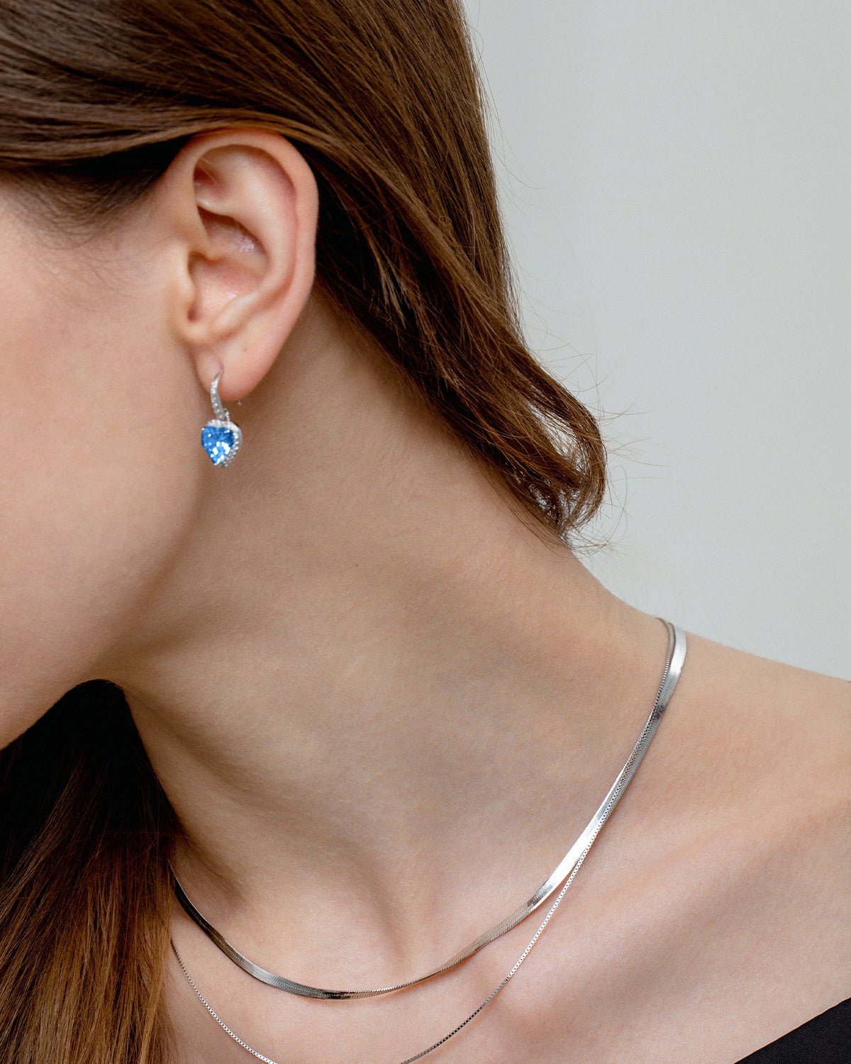 JL JLORRIE Heart Charm Earrings
